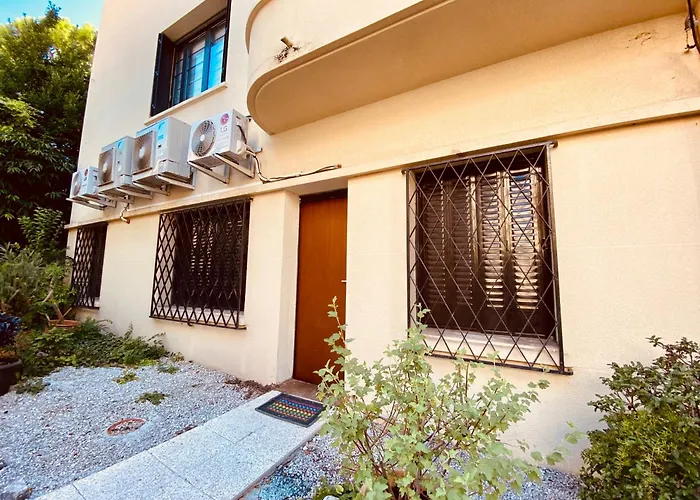 Cauvi - Antibes Centre, Wifi, Climatisation, 4 Personnes